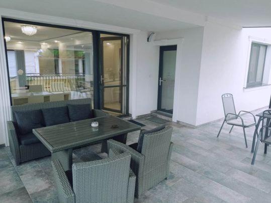 לינה וארוחת בוקר באילה אונו מאי Casa Leahu מראה חיצוני תמונה