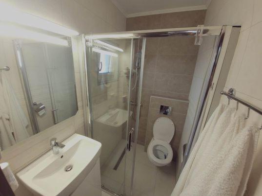 לינה וארוחת בוקר באילה אונו מאי Casa Leahu מראה חיצוני תמונה