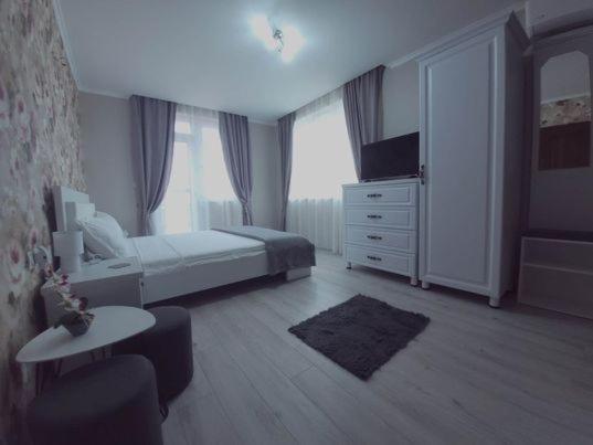 לינה וארוחת בוקר באילה אונו מאי Casa Leahu מראה חיצוני תמונה