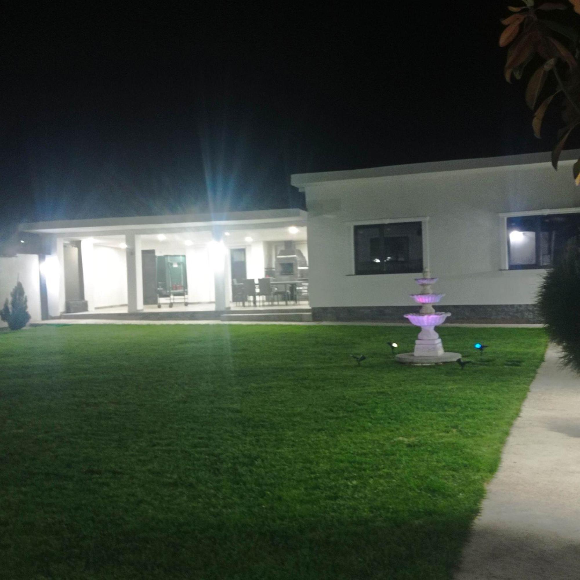 לינה וארוחת בוקר באילה אונו מאי Casa Leahu מראה חיצוני תמונה