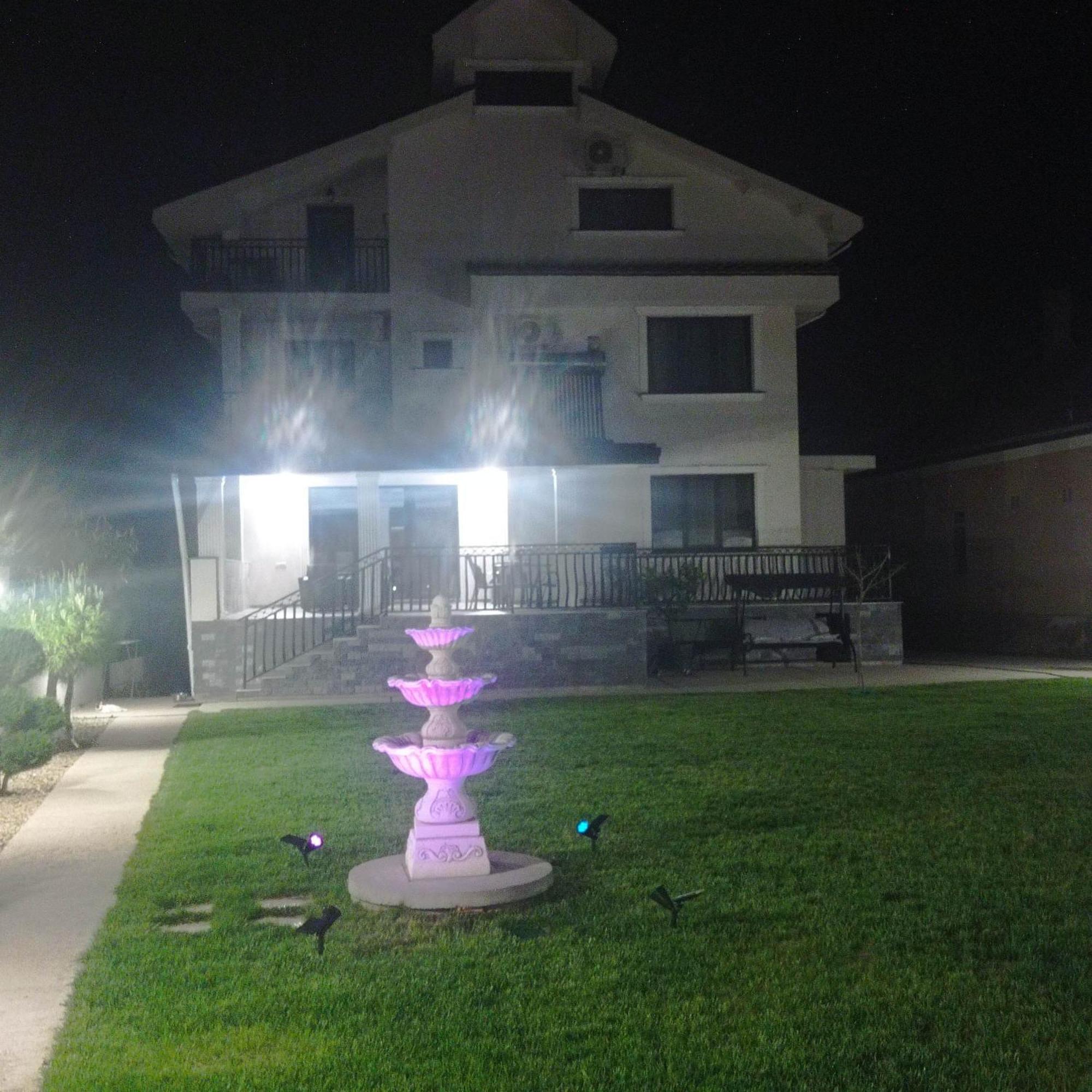לינה וארוחת בוקר באילה אונו מאי Casa Leahu מראה חיצוני תמונה